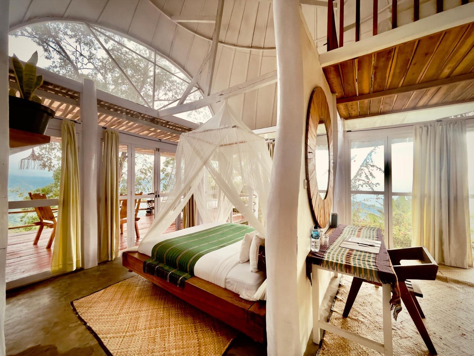 Manulalu Jungle Hotell Bajawa Exteriör bild